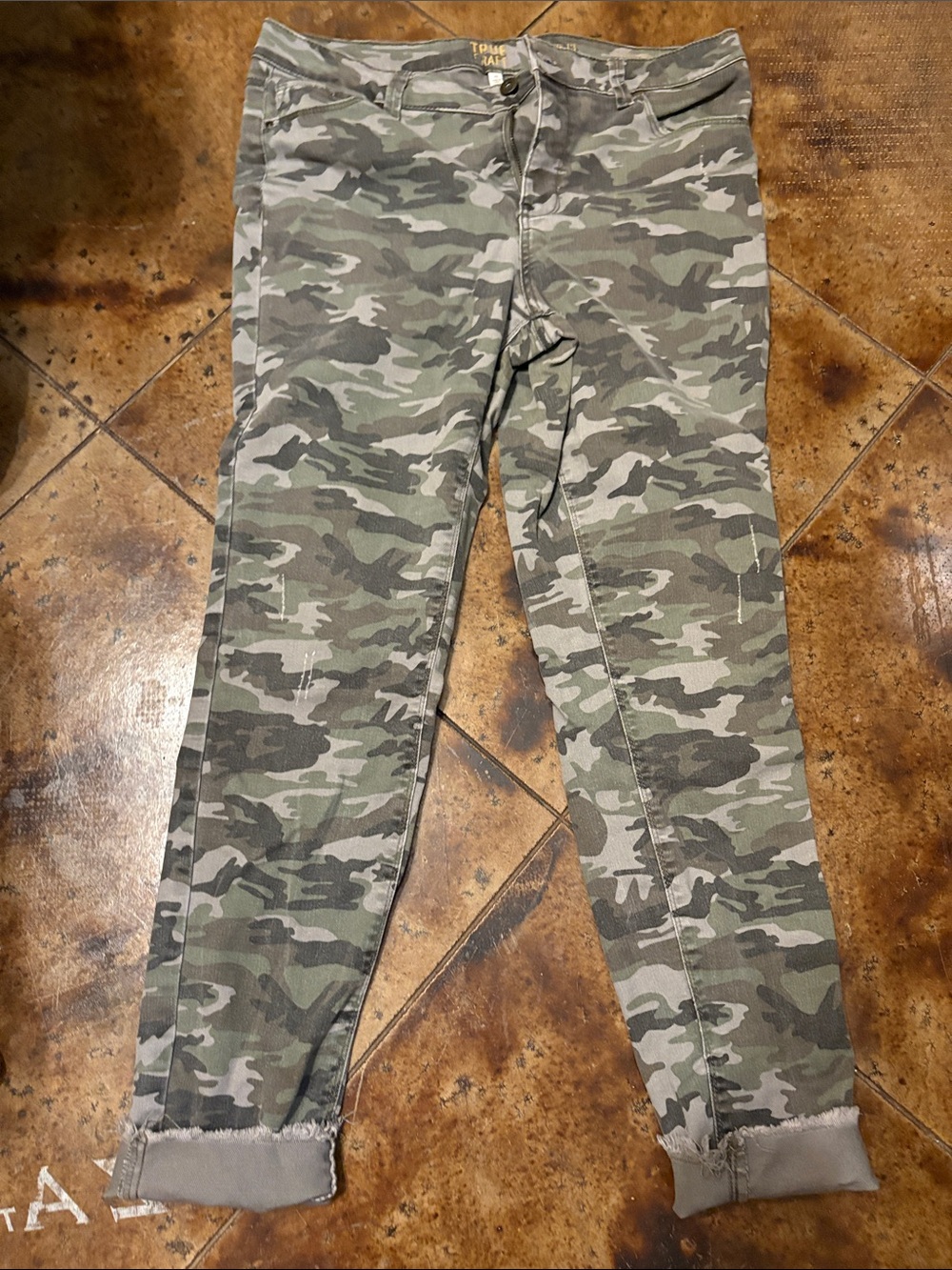 True Craft Camo Skinny Jeans in Olive & Gray